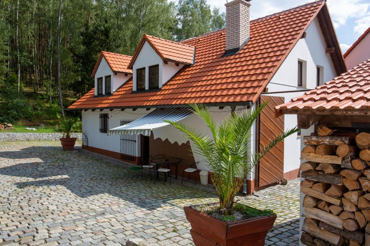 Hajovna Hnevnice Extérieur photo