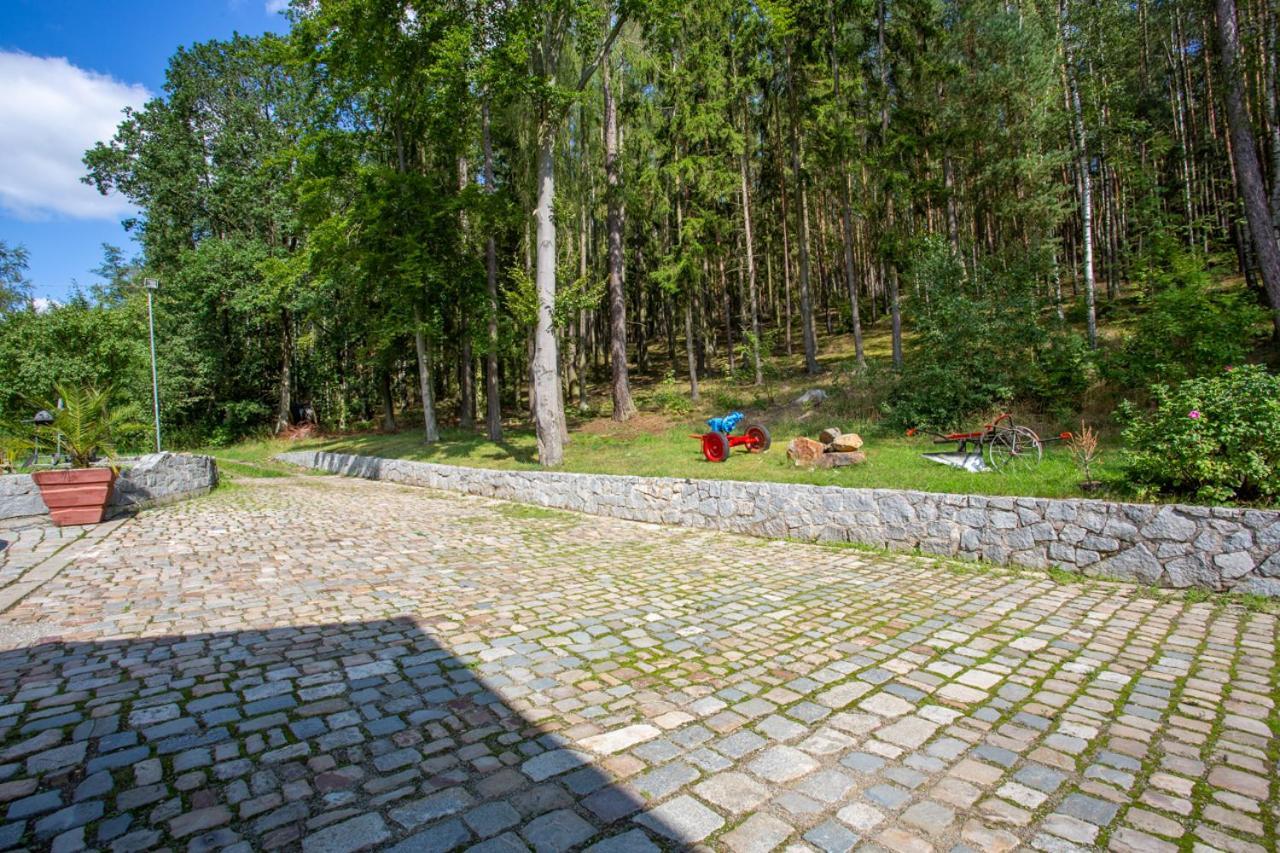 Hajovna Hnevnice Extérieur photo